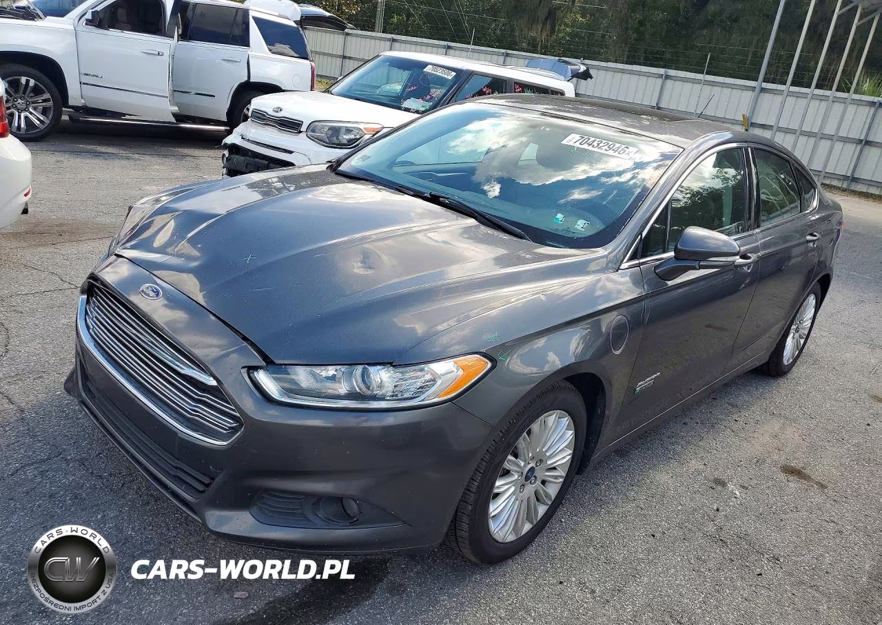 2015 Ford Fusion Se Phev – zdjęcie 1 z 12