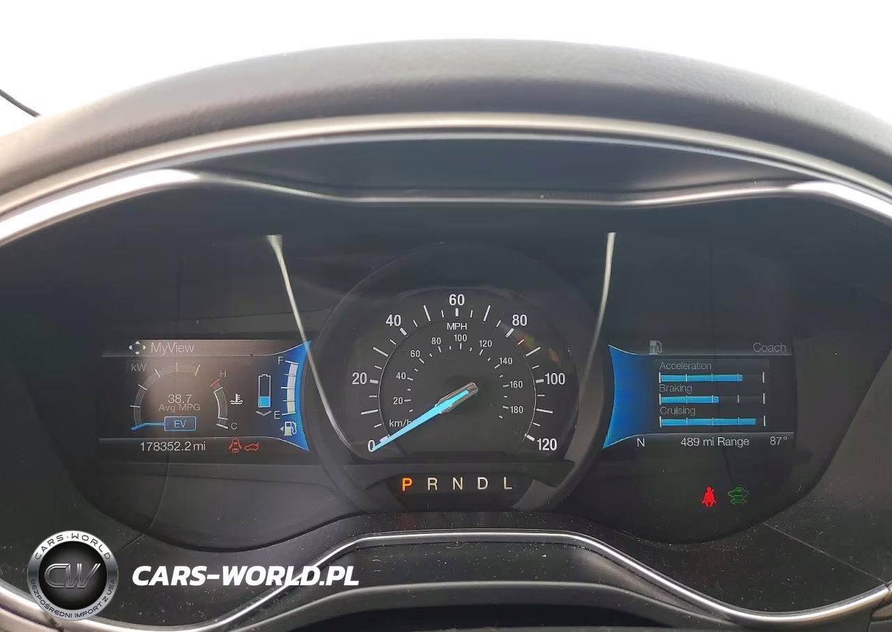 2015 Ford Fusion Se Phev VIN:3FA6P0PU3FR135728 - 9