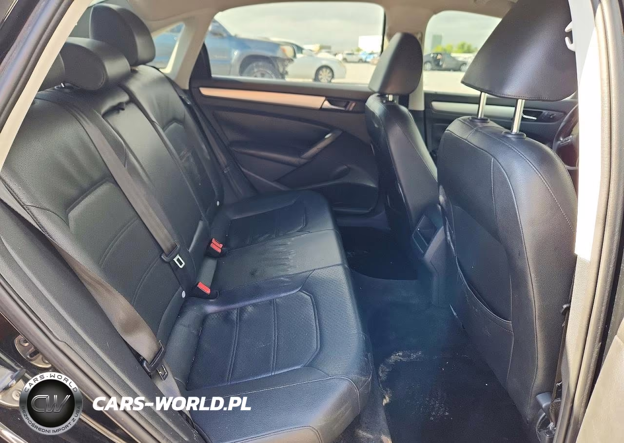 2012 Volkswagen Passat Se VIN:1VWBP7A39CC009639 - 10