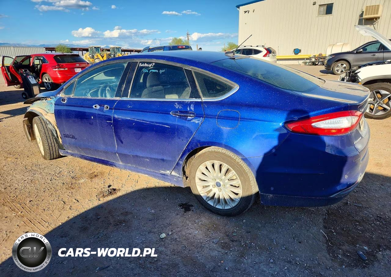 2016 Ford Fusion Se Hybrid VIN:3FA6P0LU1GR404946 - 2