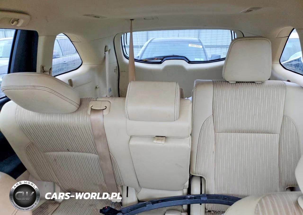 2015 Toyota Highlander Le Plus VIN:5TDBKRFH6FS206885 - 10