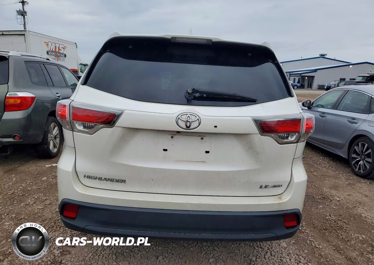 2015 Toyota Highlander Le Plus VIN:5TDBKRFH6FS206885 - 6