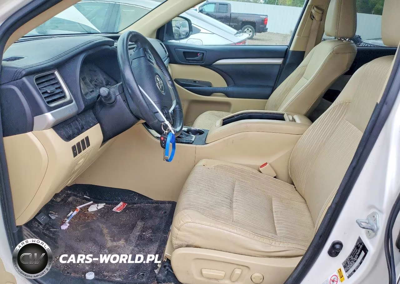 2015 Toyota Highlander Le Plus VIN:5TDBKRFH6FS206885 - 7