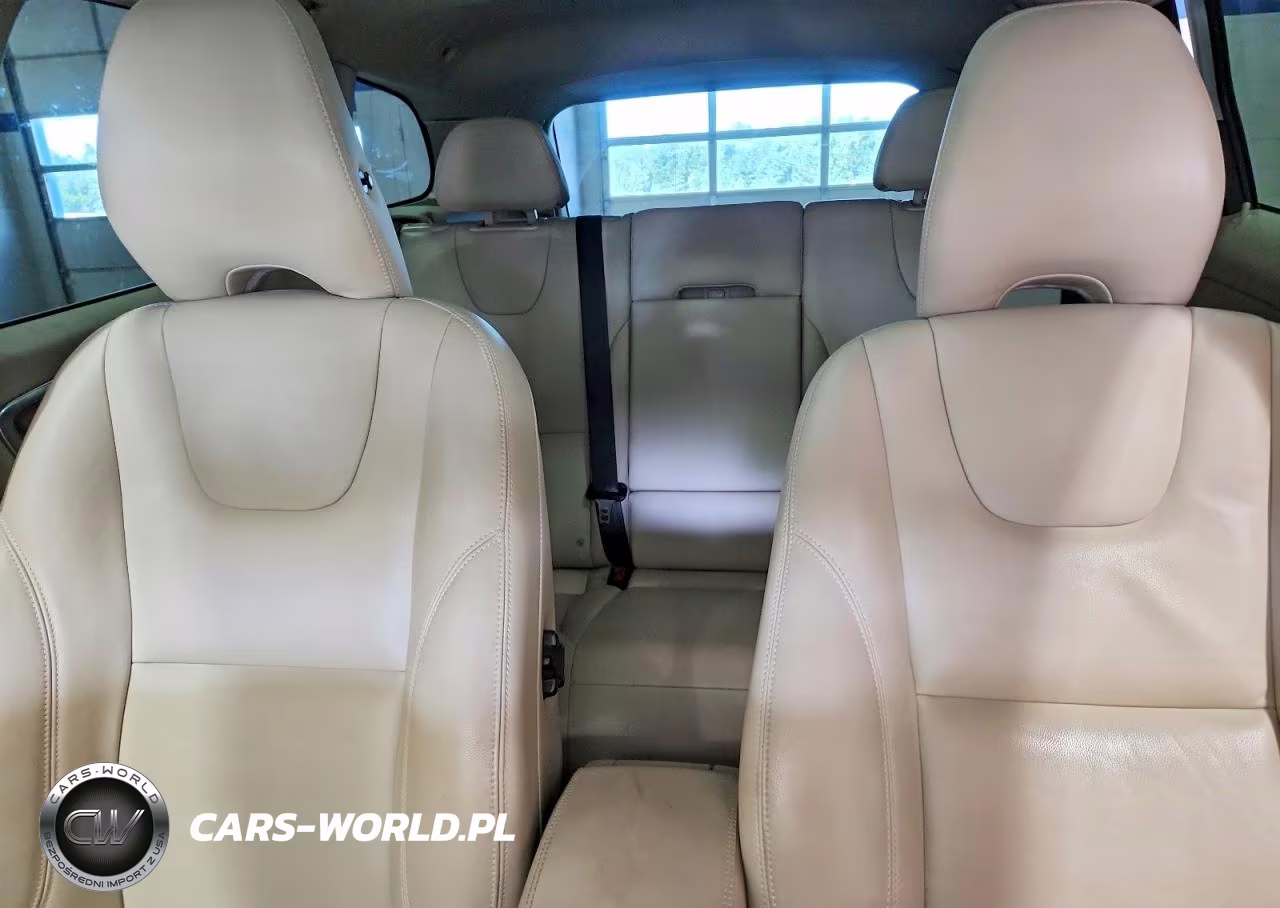 2015 Volvo Xc60 T5 Premier VIN:YV440MDB3F2579094 - 10