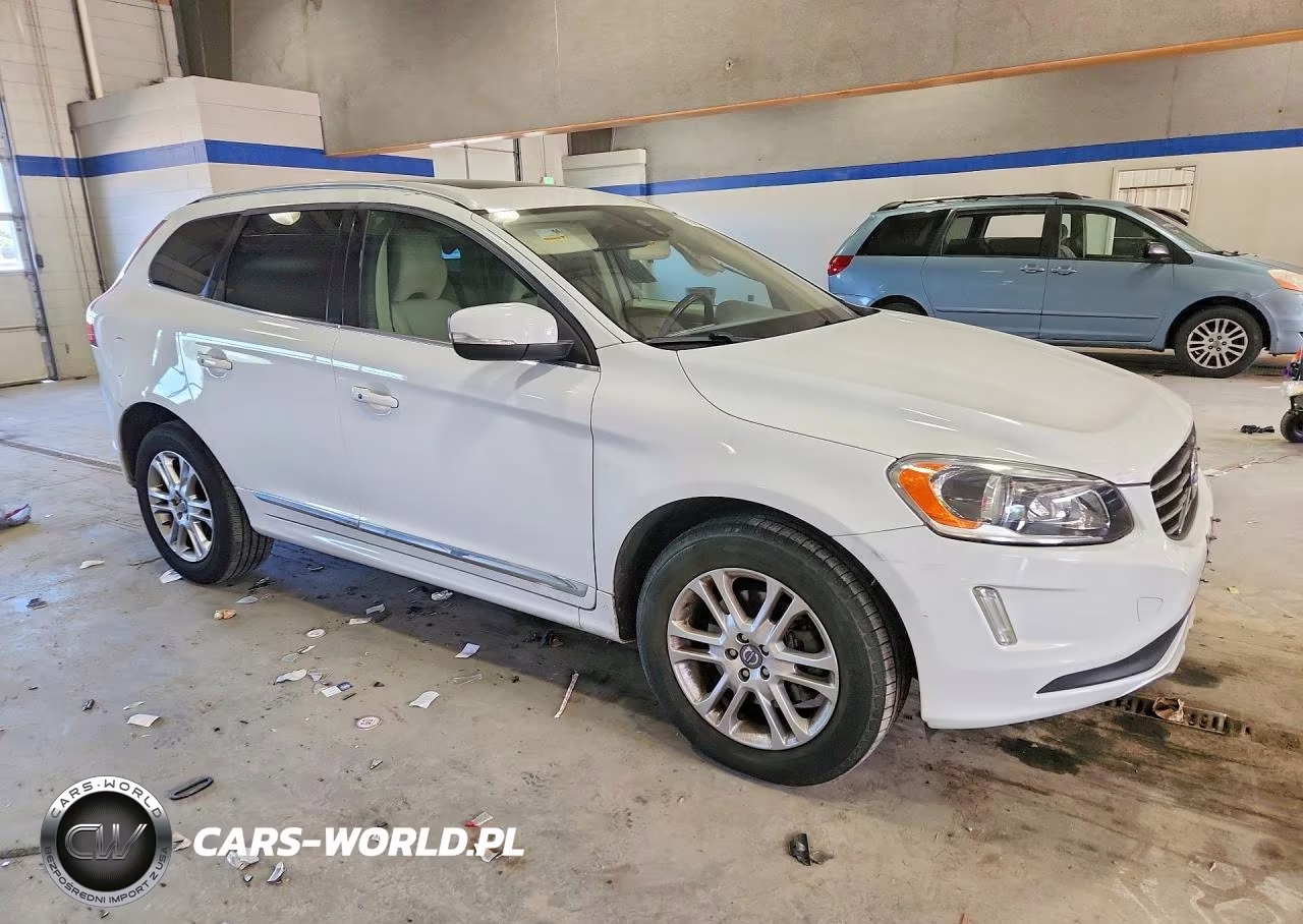 2015 Volvo Xc60 T5 Premier VIN:YV440MDB3F2579094 - 4