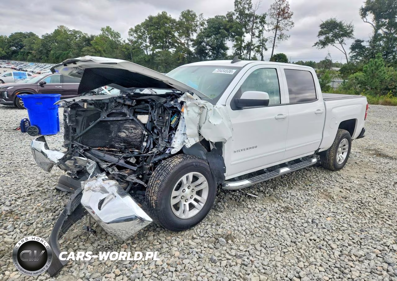 2018 Chevrolet Silverado C1500 Lt VIN:3GCPCRECXJG647659 - 1