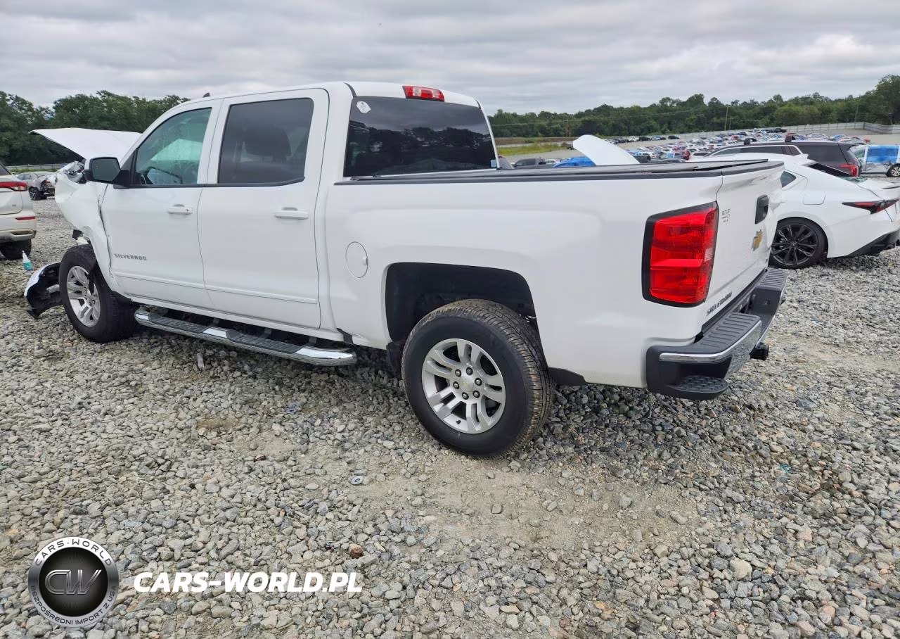 2018 Chevrolet Silverado C1500 Lt VIN:3GCPCRECXJG647659 - 2