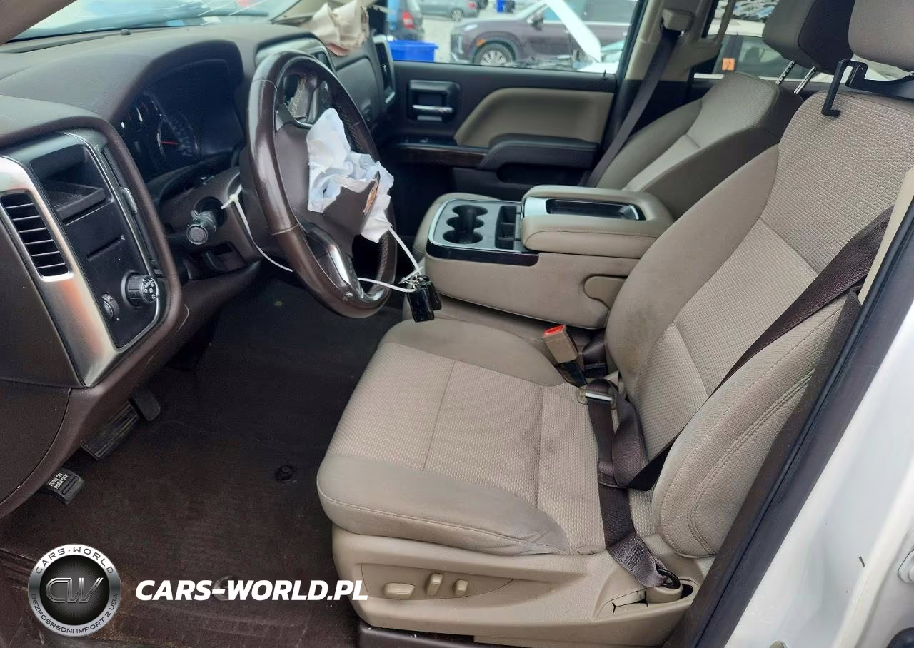 2018 Chevrolet Silverado C1500 Lt VIN:3GCPCRECXJG647659 - 7