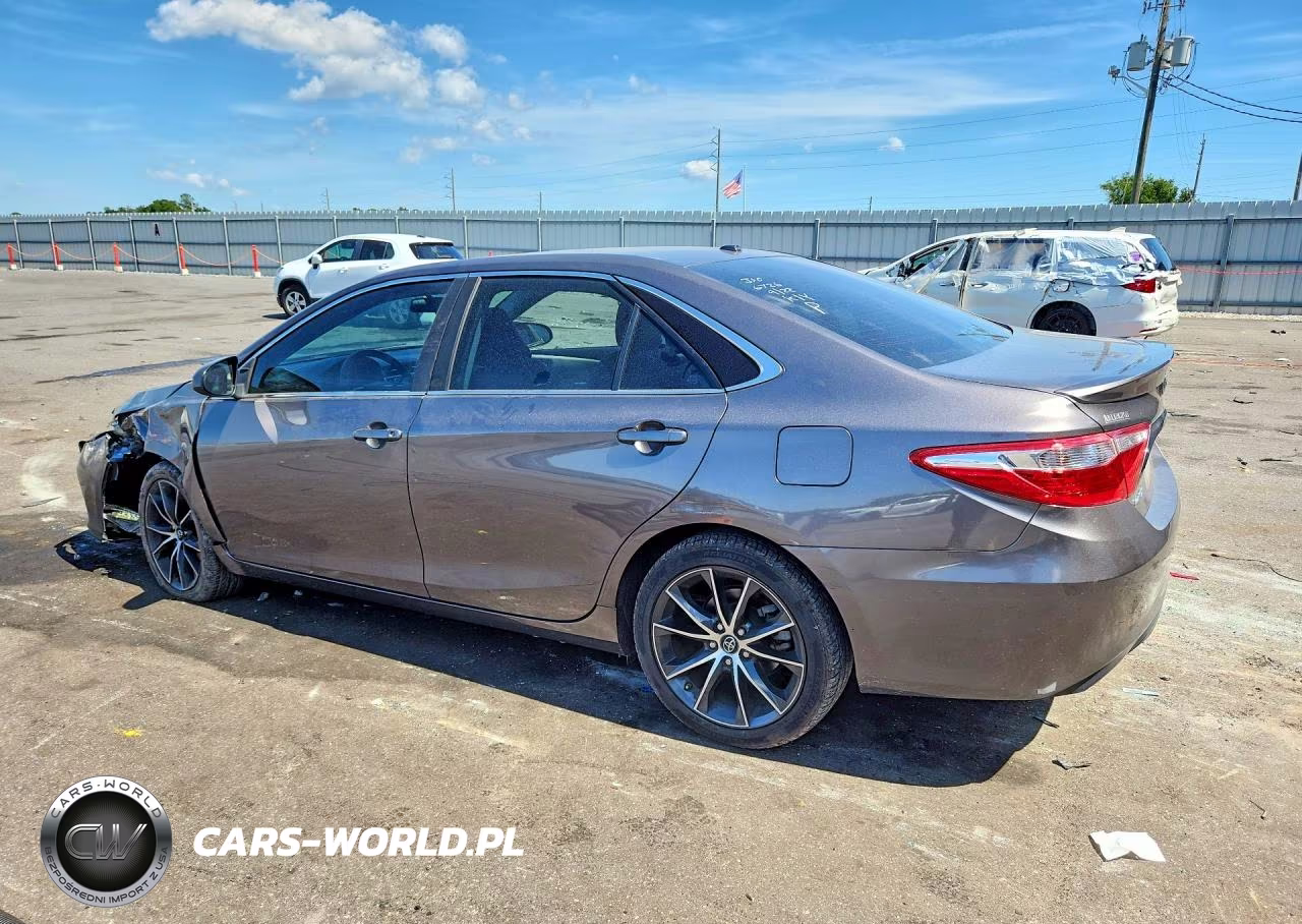 2016 Toyota Camry Xse VIN:4T1BF1FK8GU266726 - 2