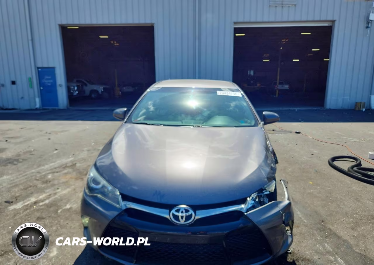 2016 Toyota Camry Xse VIN:4T1BF1FK8GU266726 - 5