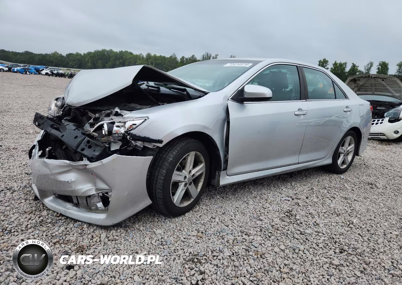 2014 Toyota Camry Se – zdjęcie 1 z 12