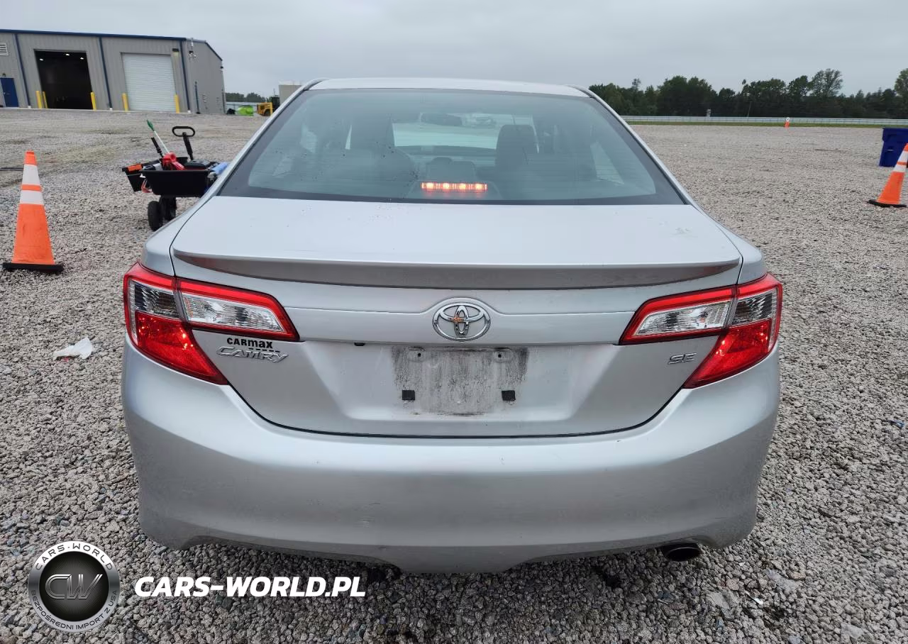 2014 Toyota Camry Se VIN:4T1BF1FK3EU425505 - 6