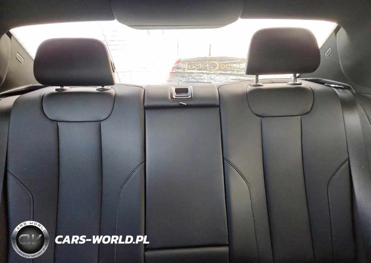 2025 BMW 230I VIN:3MW23CM06S8F10628 - 10