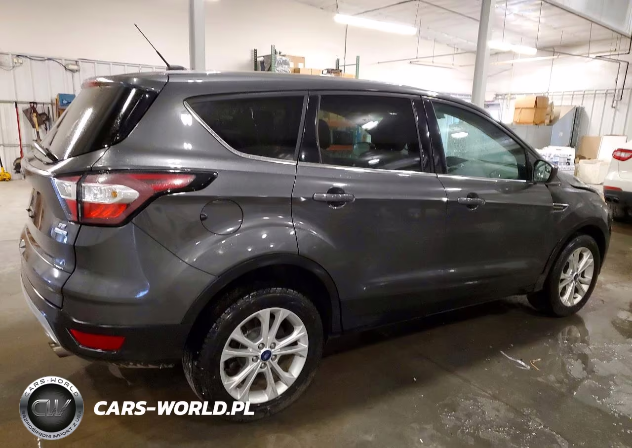 2017 Ford Escape Se VIN:1FMCU9G97HUB82709 - 3