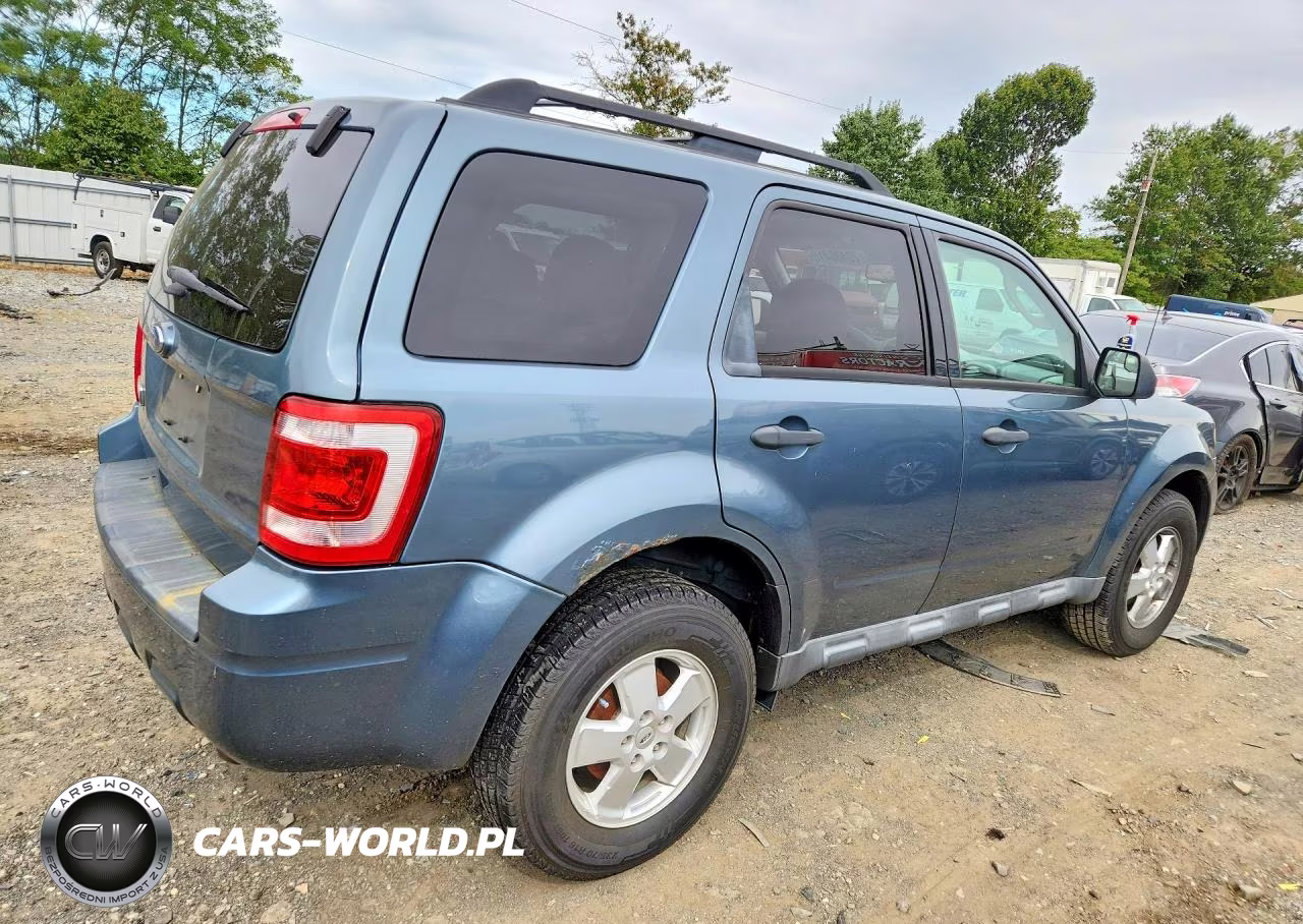 2012 Ford Escape Xlt VIN:1FMCU9D79CKB99275 - 3