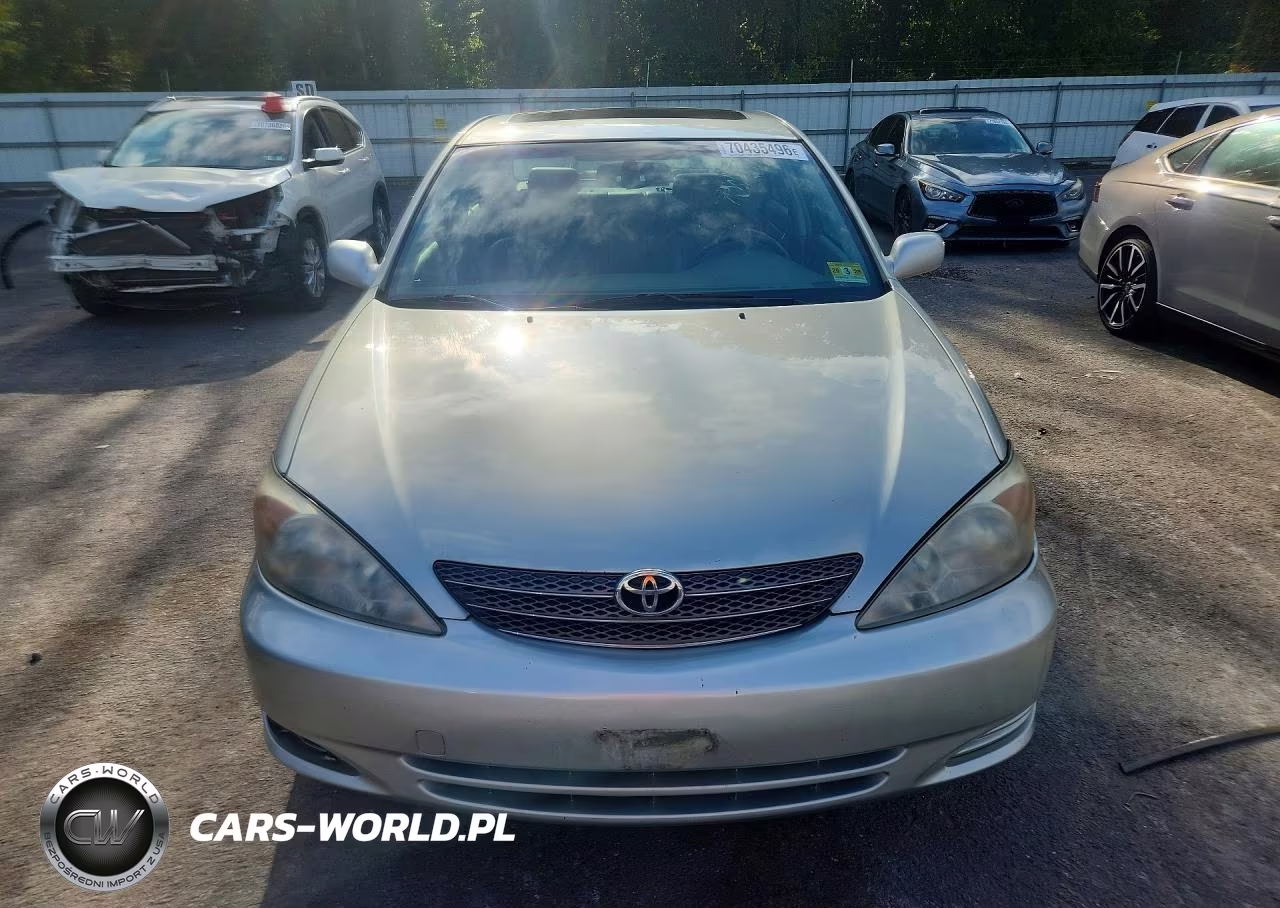 2002 Toyota Camry Xle V6 VIN:JTDBF30K120041346 - 5
