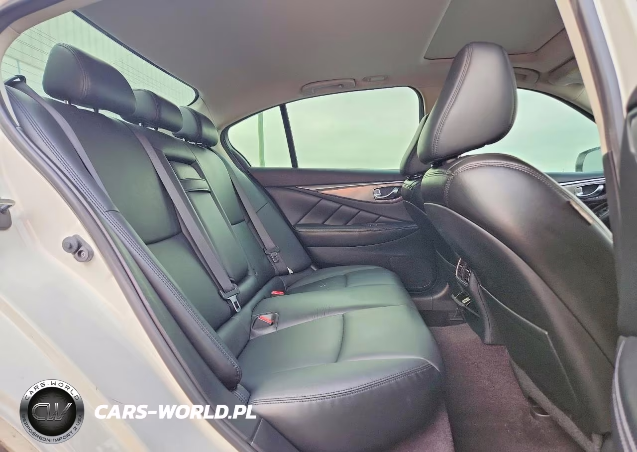 2015 Infiniti Q50 Premium VIN:JN1BV7AP6FM357136 - 10