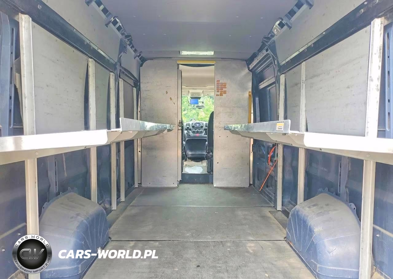2020 Ram Promaster 3500 Delivery Van VIN:3C6URVJGXLE136235 - 10