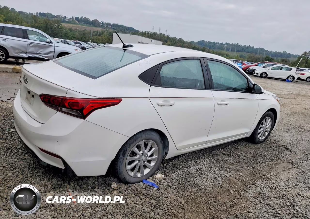 2018 Hyundai Accent Sel VIN:3KPC24A33JE017858 - 3