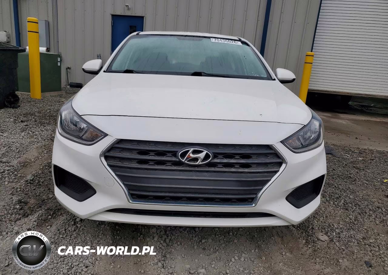 2018 Hyundai Accent Sel VIN:3KPC24A33JE017858 - 5