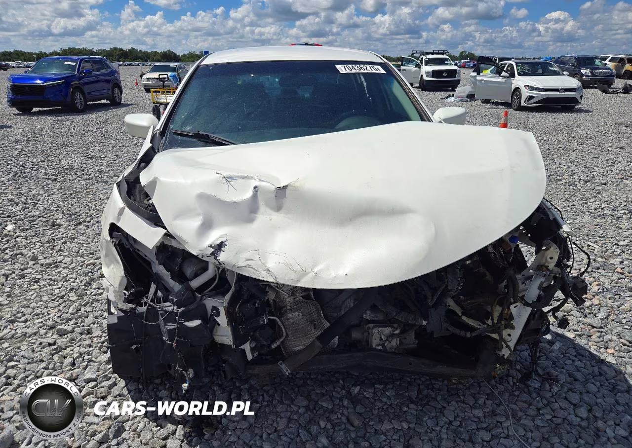 2014 Nissan Altima 2.5 VIN:1N4AL3AP5EC421622 - 5