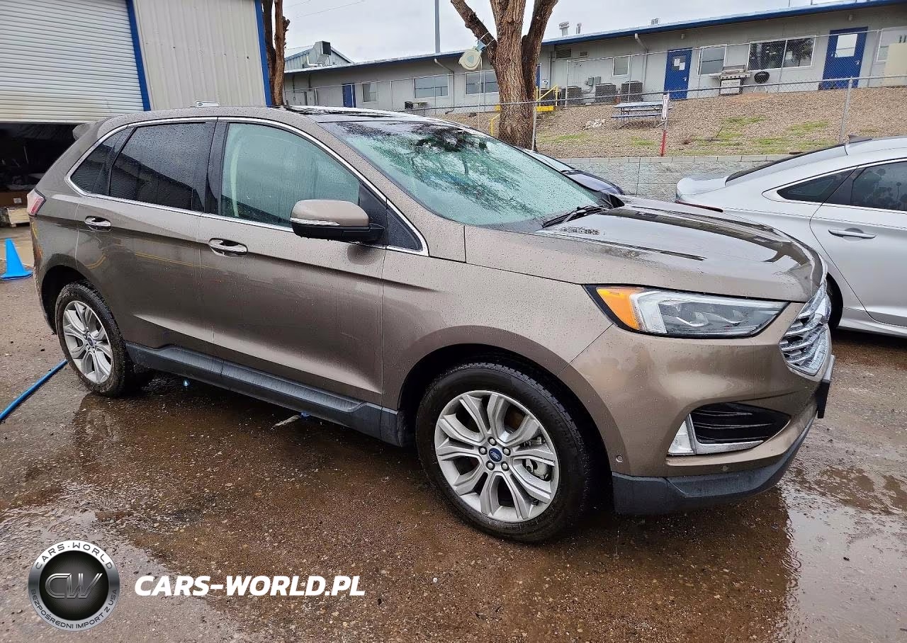 2019 Ford Edge Titanium VIN:2FMPK4K9XKBC01865 - 4