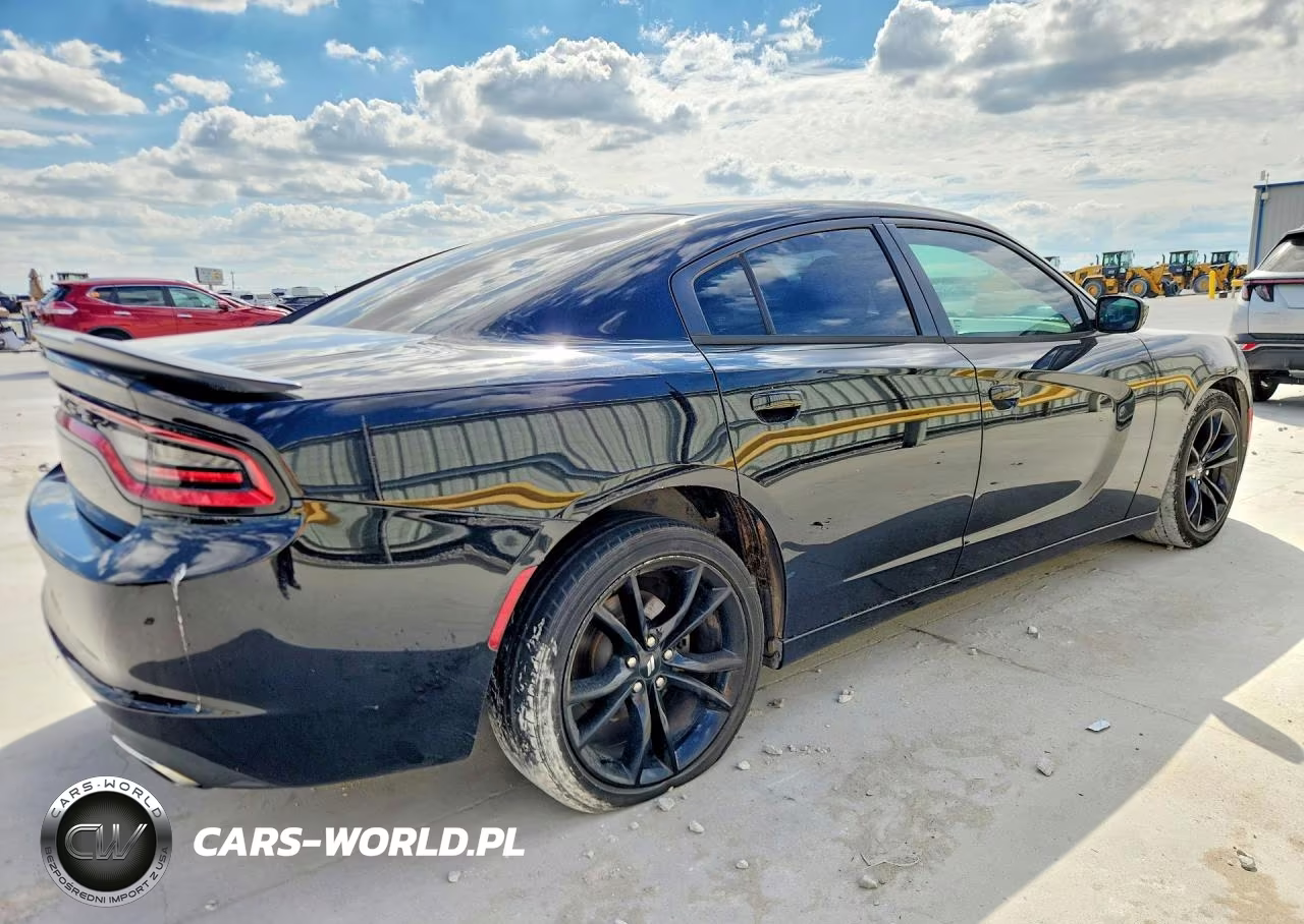 2017 Dodge Charger Se VIN:2C3CDXBG0HH581418 - 3