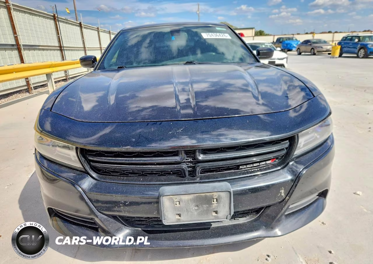 2017 Dodge Charger Se VIN:2C3CDXBG0HH581418 - 5