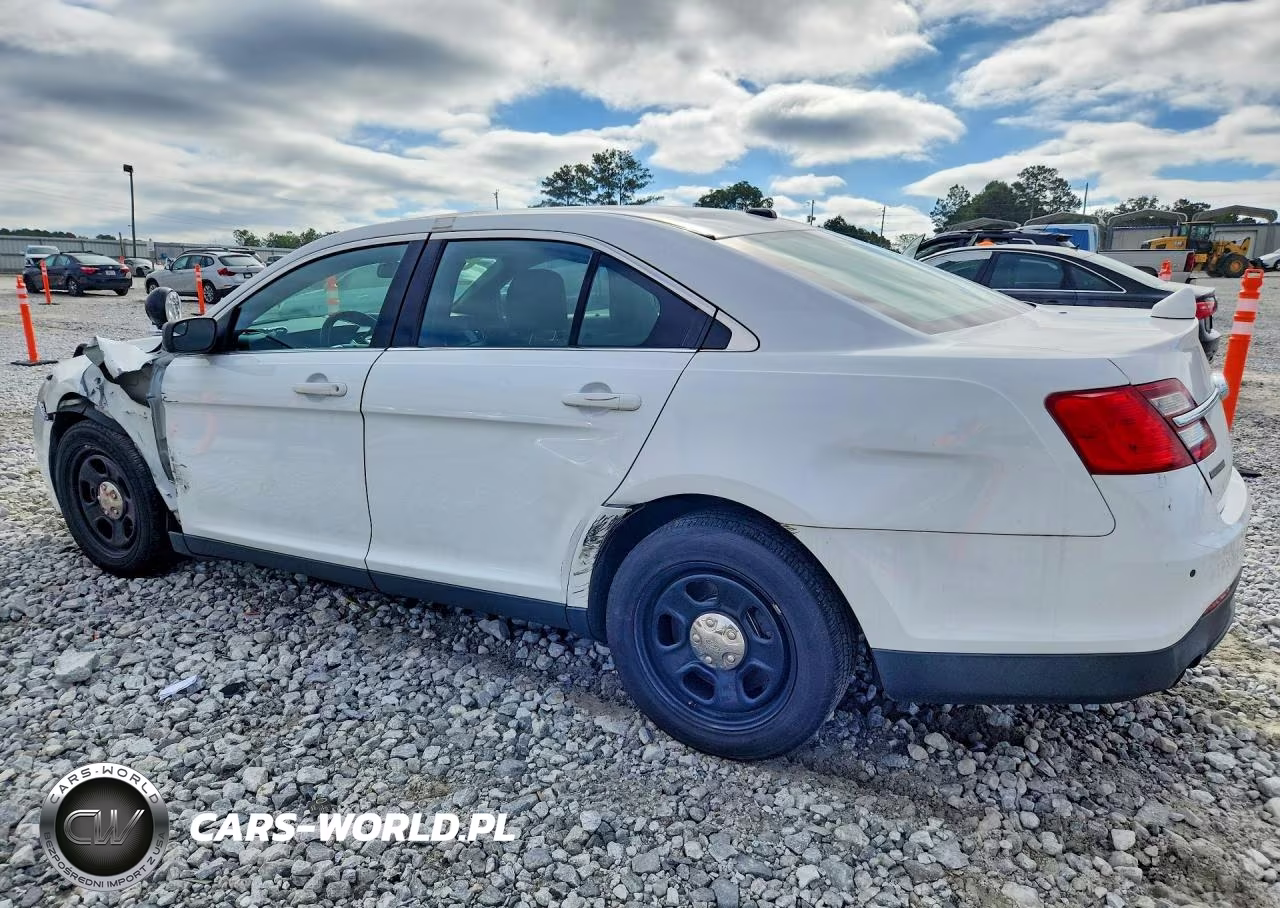 2018 Ford Taurus Police Interceptor VIN:1FAHP2MK2JG141074 - 2