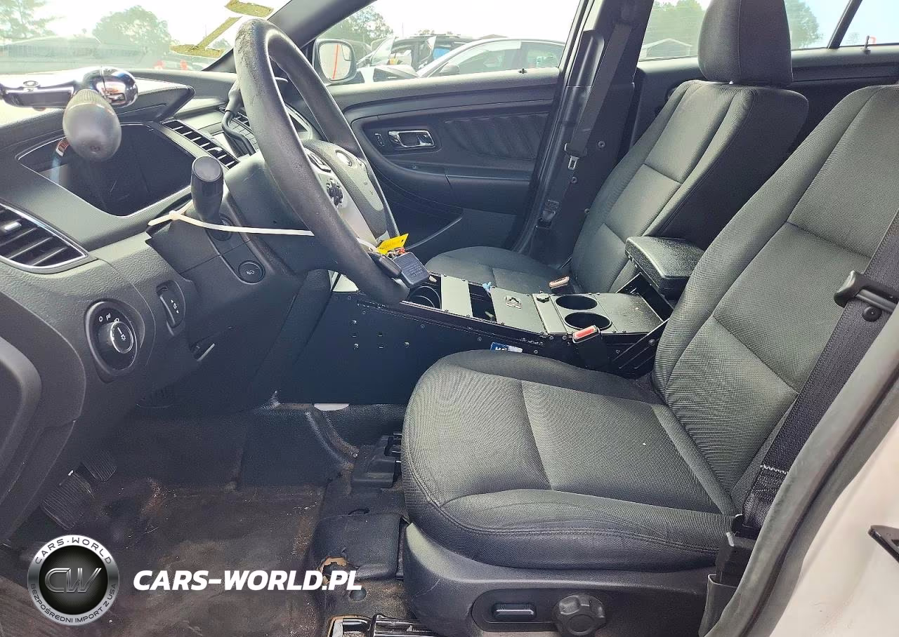 2018 Ford Taurus Police Interceptor VIN:1FAHP2MK2JG141074 - 7