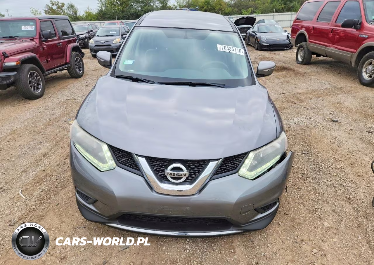 2015 Nissan Rogue S VIN:KNMAT2MV0FP500236 - 5