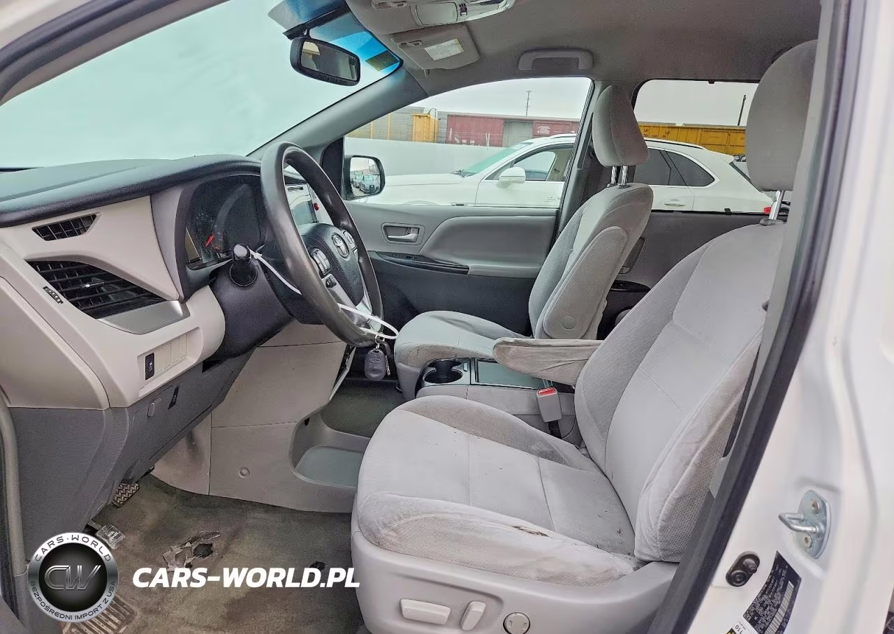 2015 Toyota Sienna Le VIN:5TDKK3DC7FS608984 - 7