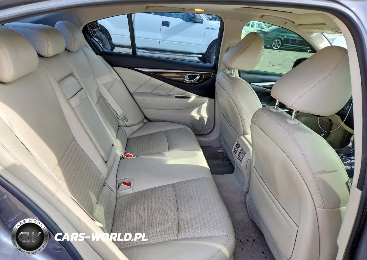 2015 Infiniti Q50 Sport VIN:JN1BV7AR7FM397209 - 10