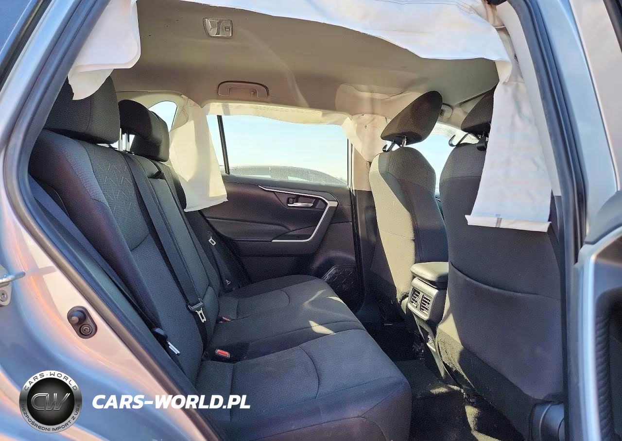 2021 Toyota Rav4 Xle VIN:2T3P1RFV9MW194709 - 11