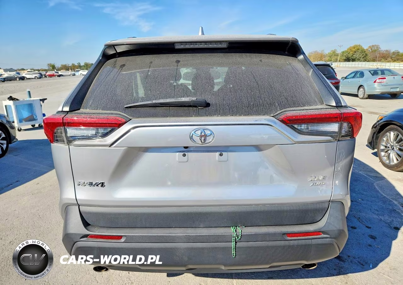 2021 Toyota Rav4 Xle VIN:2T3P1RFV9MW194709 - 6