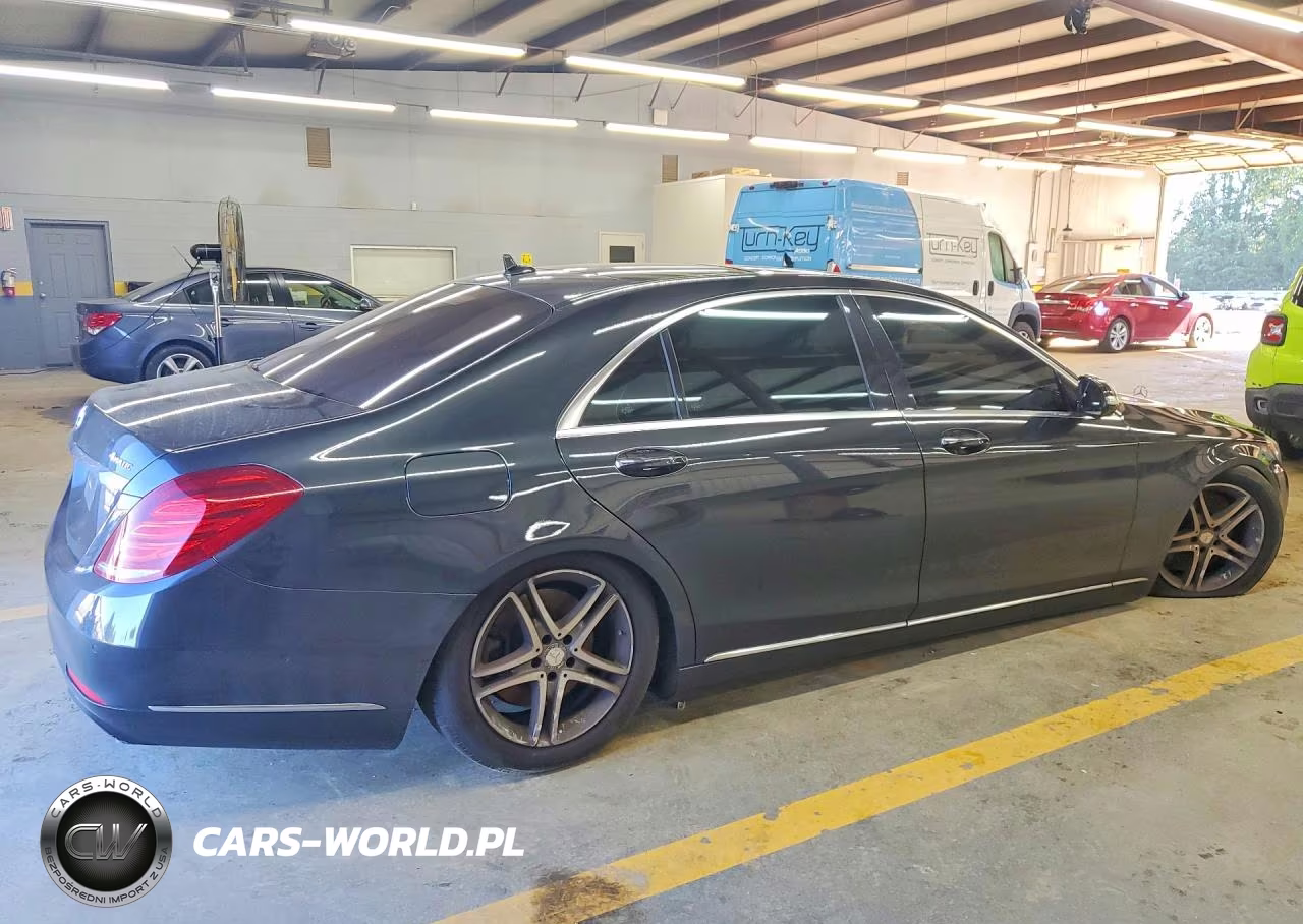 2016 Mercedes-Benz S 550 4Matic VIN:WDDUG8FB6GA226123 - 3