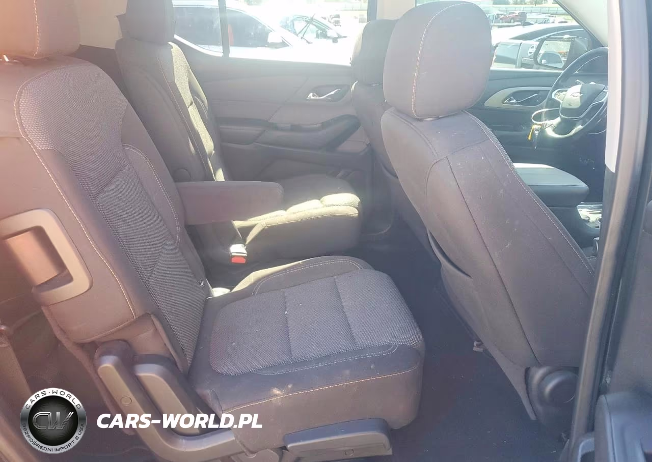 2020 Chevrolet Traverse Lt VIN:1GNERGKW2LJ296375 - 11