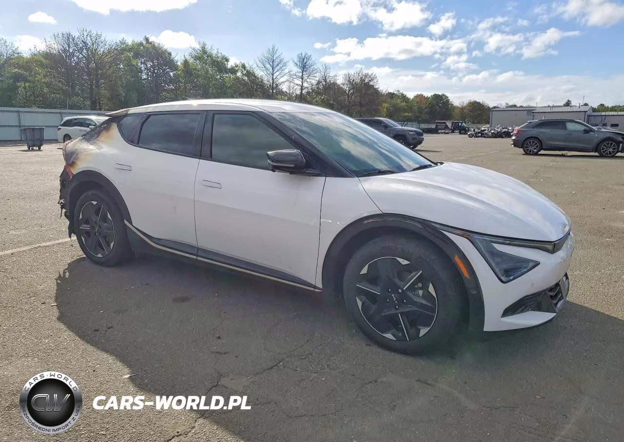 2025 Kia Ev6 Wind VIN:5XYC3DJC7SG007058 - 4
