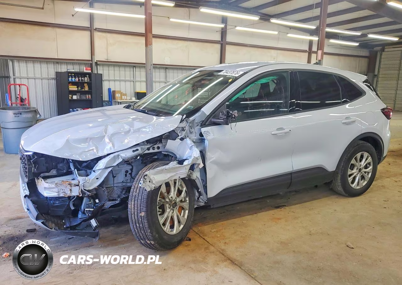 2025 Ford Escape Active – zdjęcie 1 z 13
