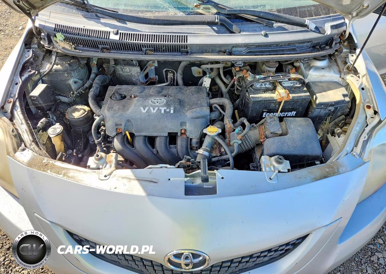 2010 Toyota Yaris Base VIN:JTDBT4K3XA1361357 - 11