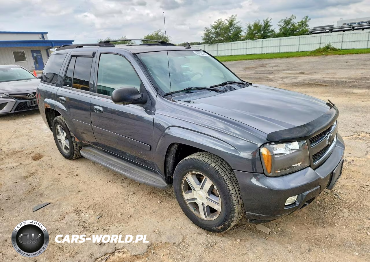 2007 Chevrolet Trailblazer Ls VIN:1GNDT13S372221061 - 4