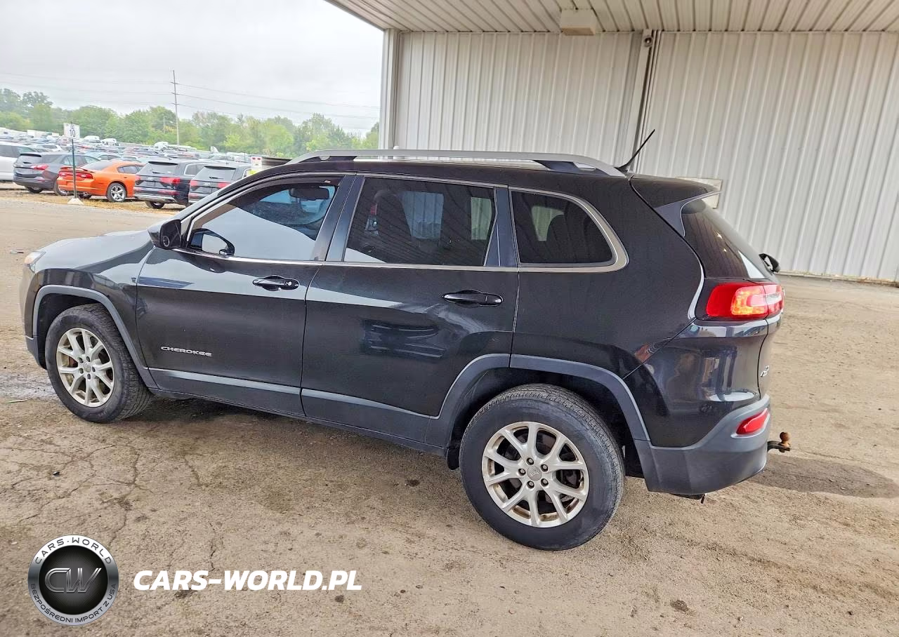 2015 Jeep Cherokee Latitude VIN:1C4PJMCB1FW665544 - 2