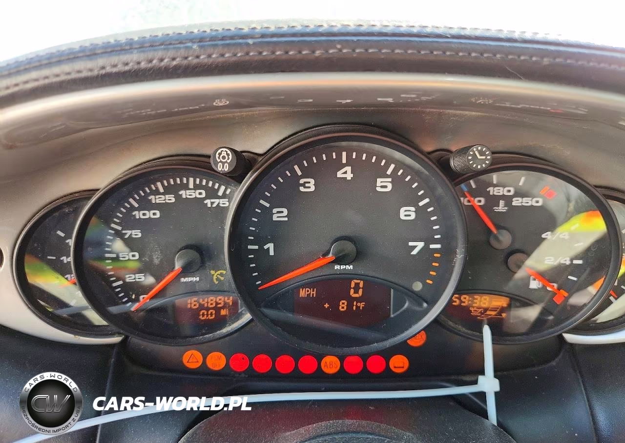 2000 Porsche 911 Carrera 2 VIN:WP0CA2992YS650746 - 9