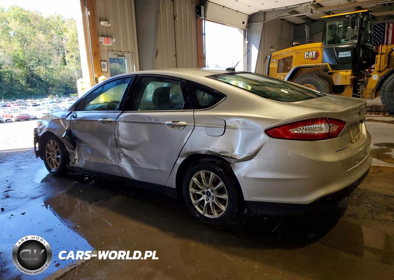 2015 Ford Fusion S VIN:3FA6P0G71FR302405 - 2