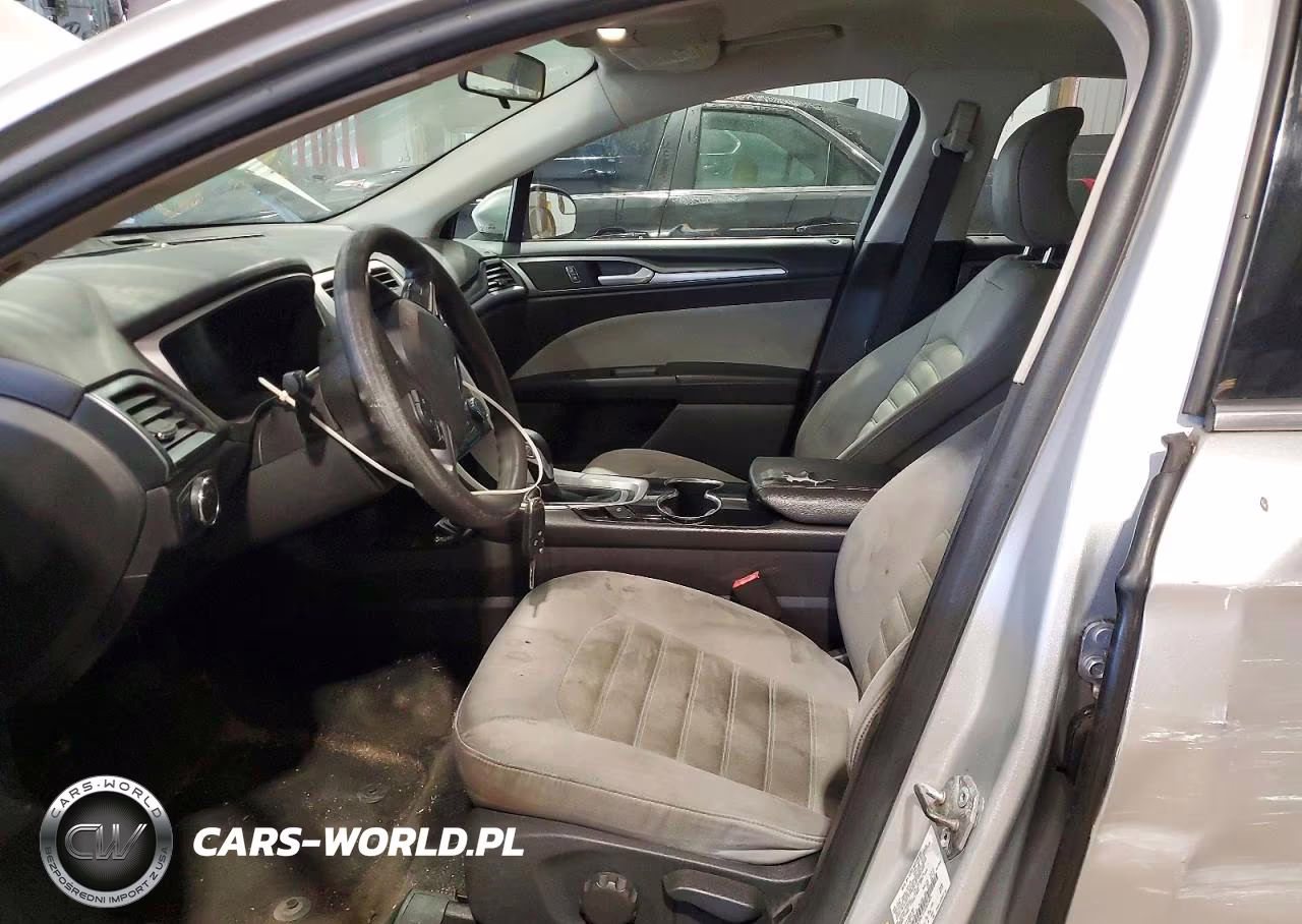 2015 Ford Fusion S VIN:3FA6P0G71FR302405 - 7