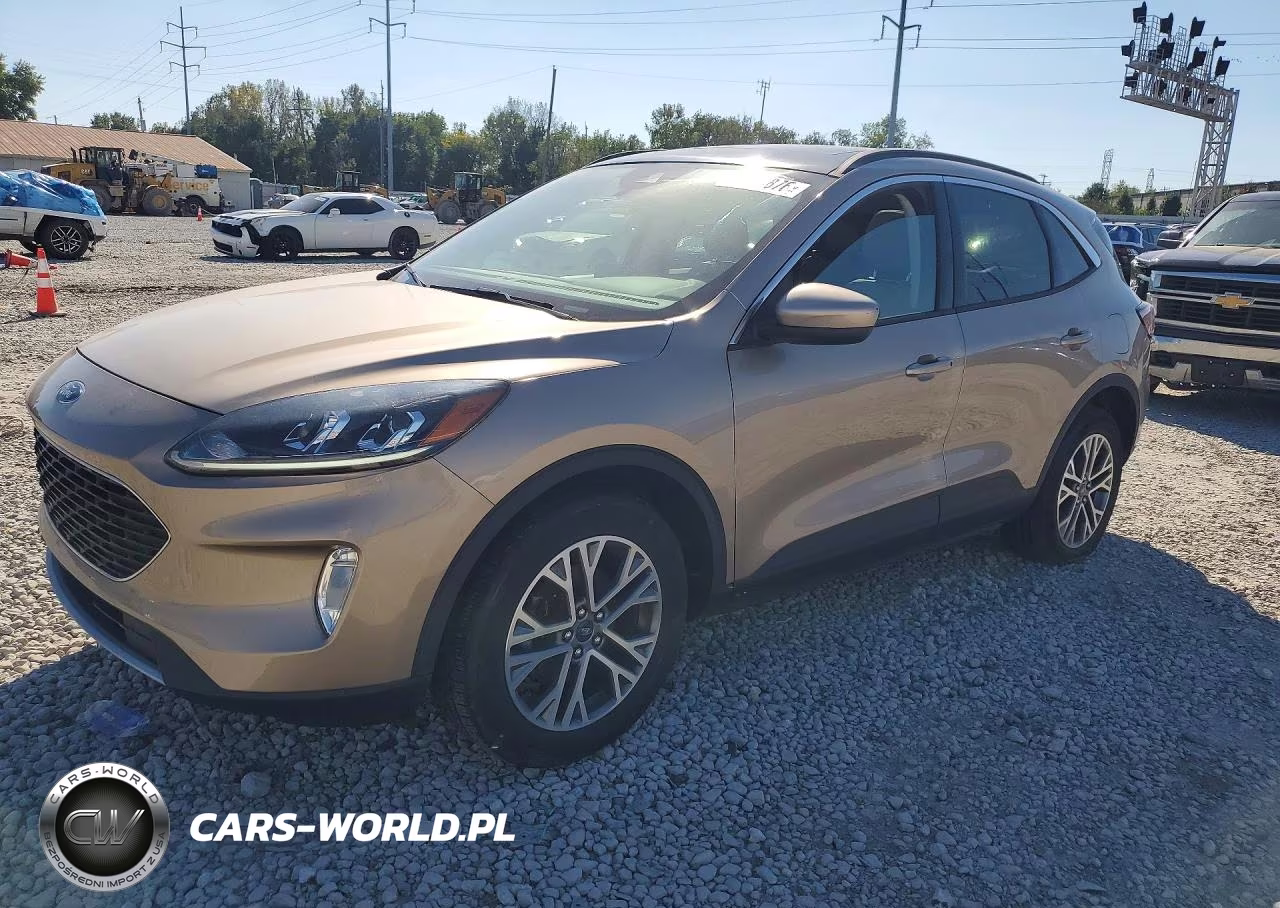 2021 Ford Escape Sel