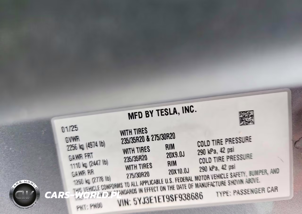 2025 Tesla Model 3 VIN:5YJ3E1ET9SF938686 - 13