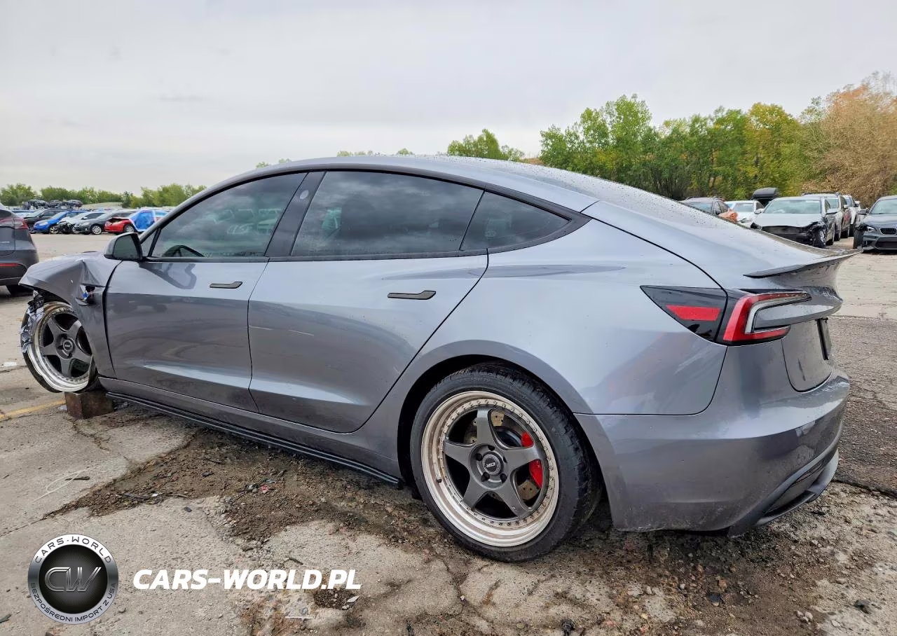 2025 Tesla Model 3 VIN:5YJ3E1ET9SF938686 - 2