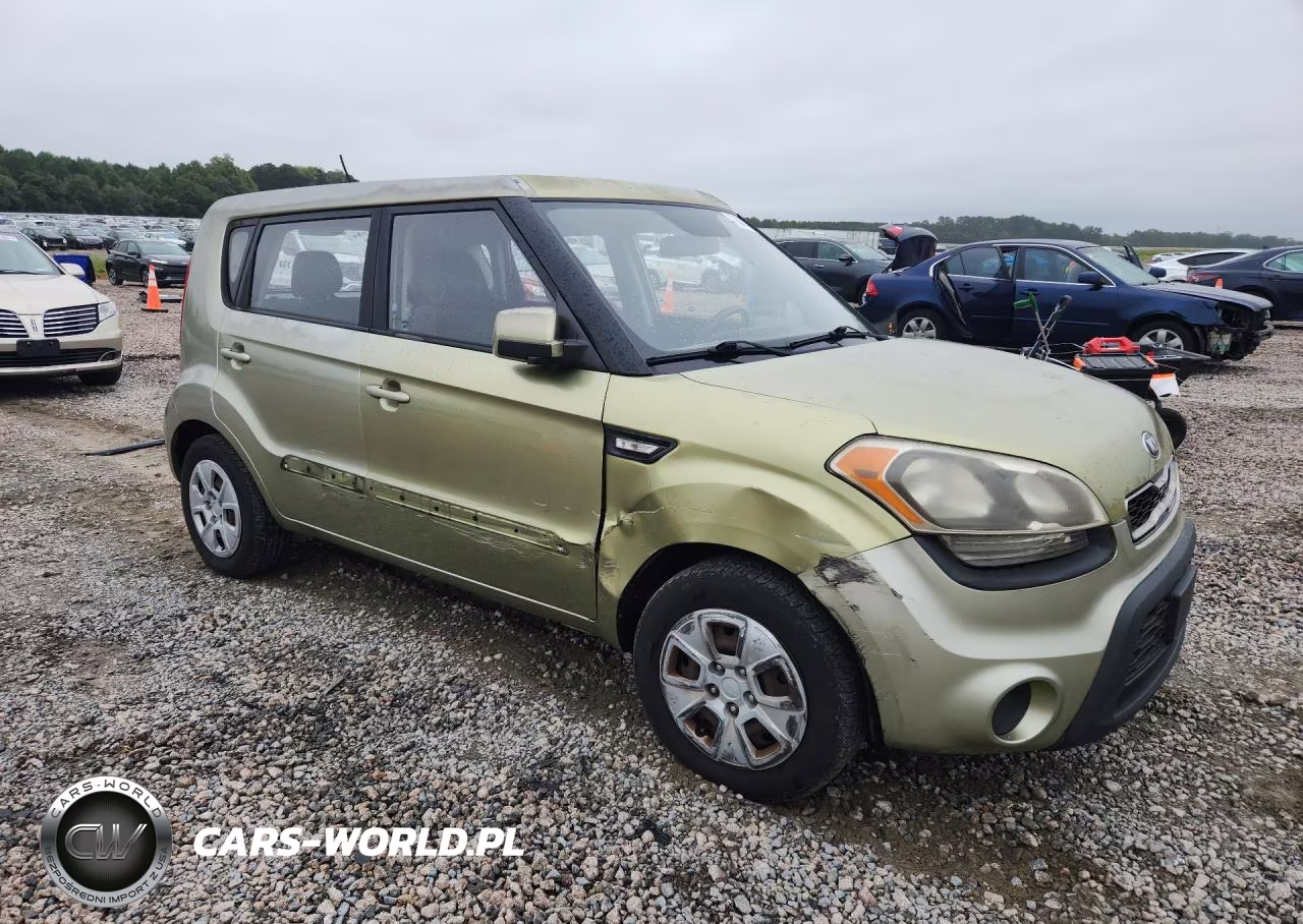 2013 Kia Soul Base VIN:KNDJT2A53D7528114 - 4