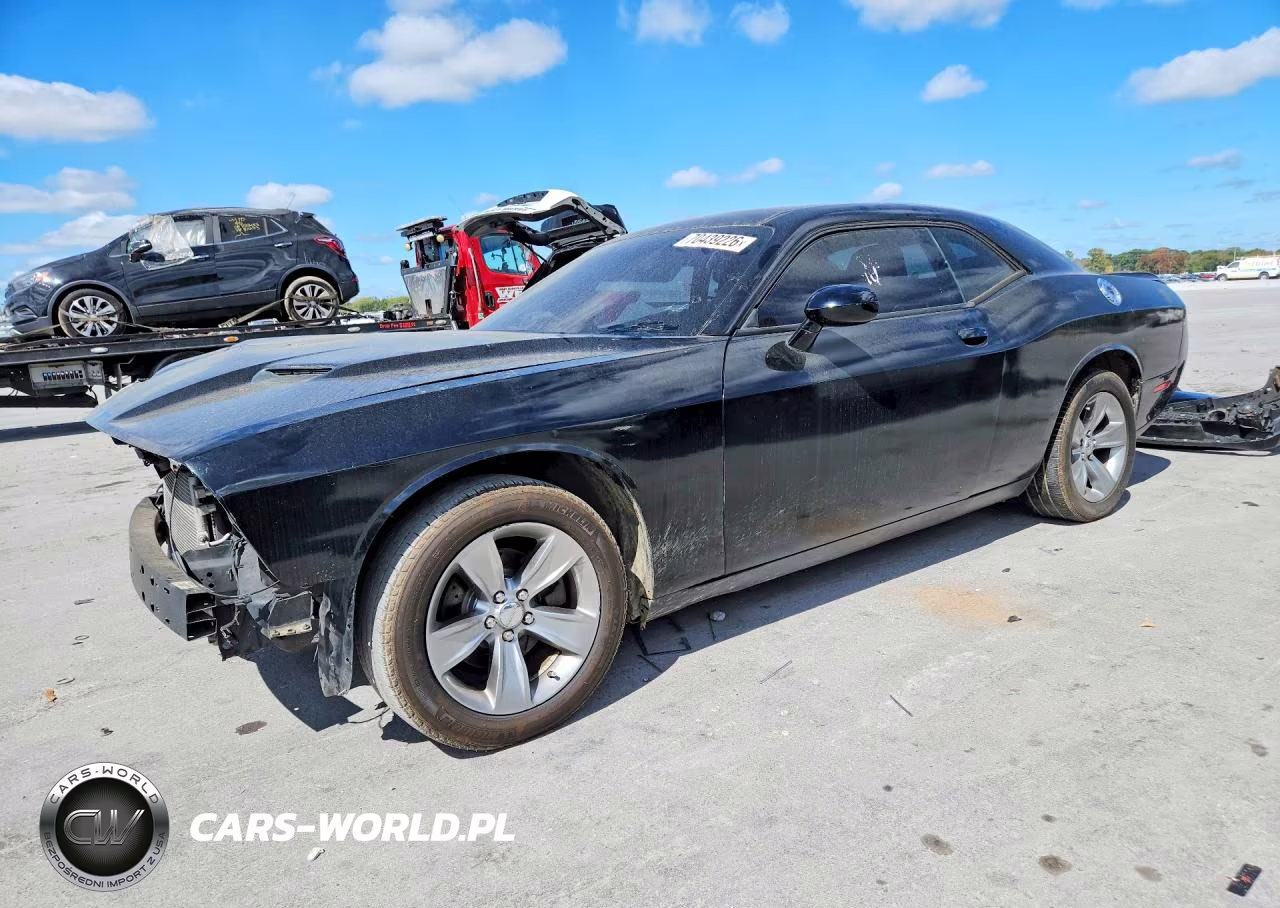 2019 Dodge Challenger Sxt VIN:2C3CDZAG4KH505785 - 1